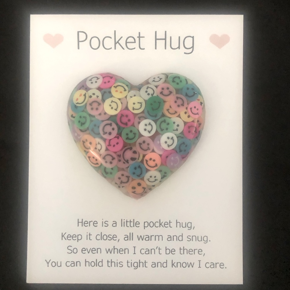 Pocket Hug - Item #1024-060
